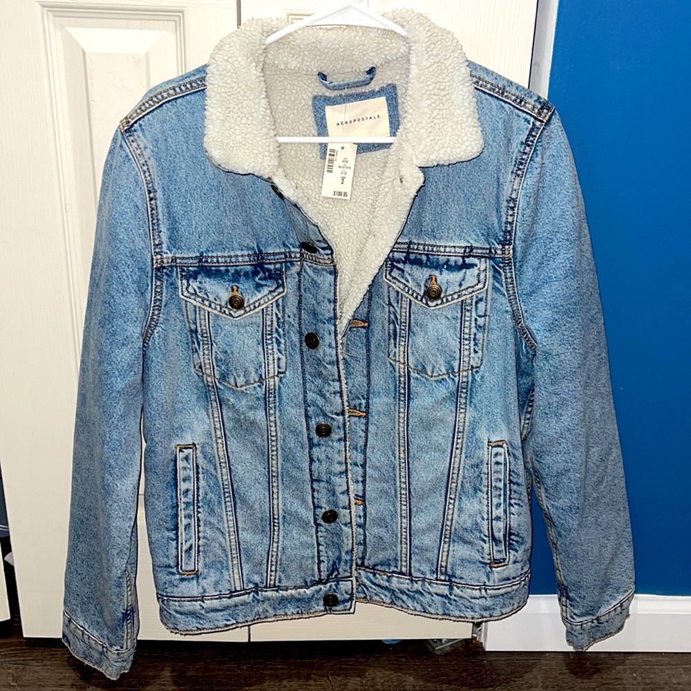 AEROPOSTALE Jacket in size small